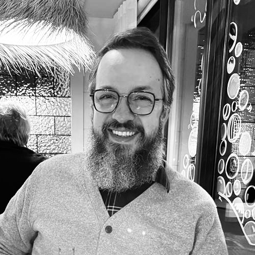 Simon Tanguy - Consultant en Communication & Marketing Digital
