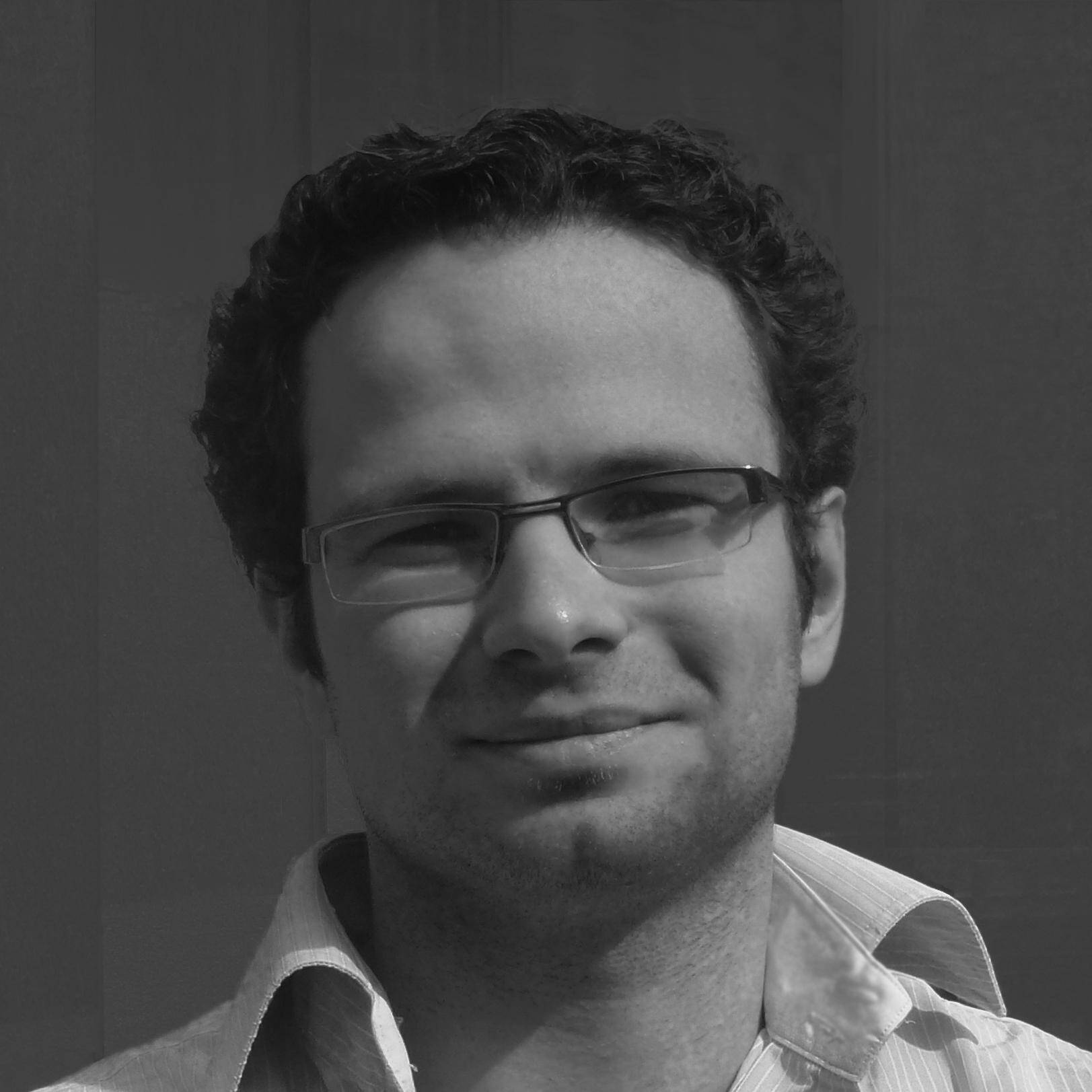 Florent Poulet - Consultor Organizacional & Coach Senior FR EN ES