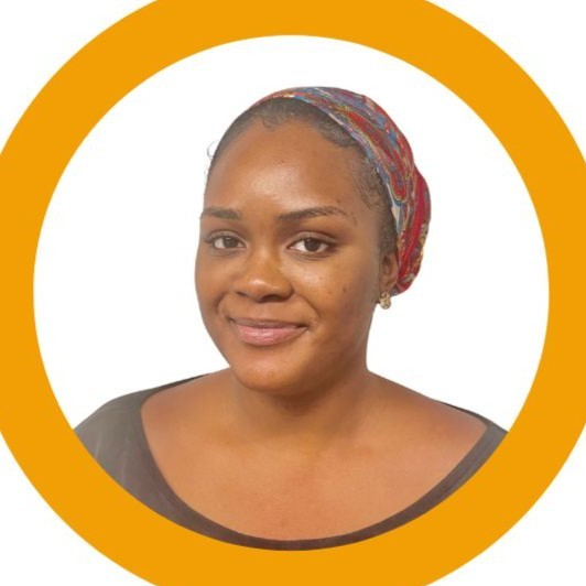 Amy C - UI et UX designer et Graphiste 