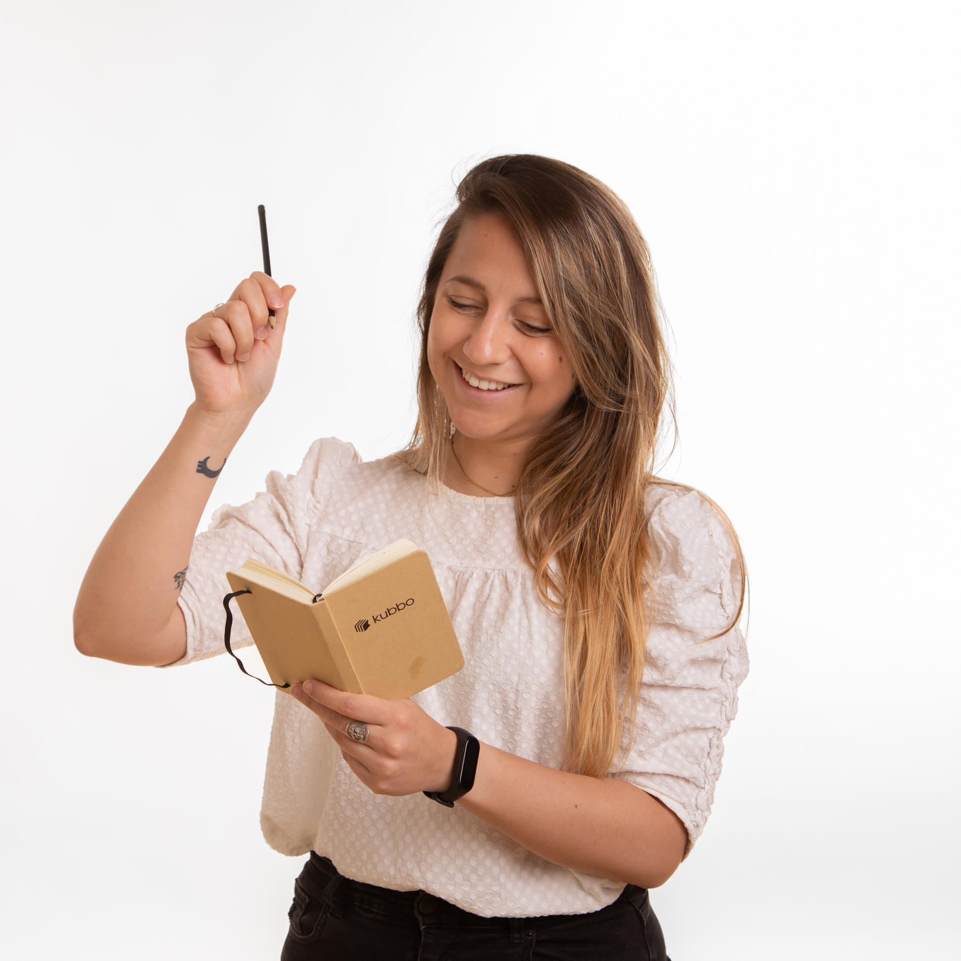 Eveling C. - Diseñadora Gráfica