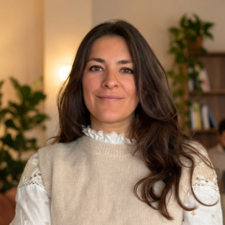 Lucie Bardon - COMMUNICATION MANAGER
