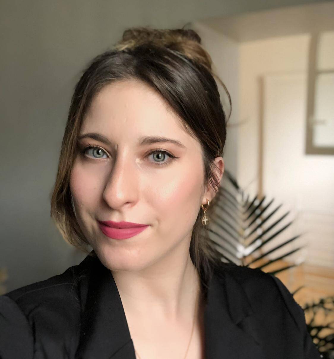 Ambre C. - UI Designer | UX Designer | Webdesigner 🥷🏻