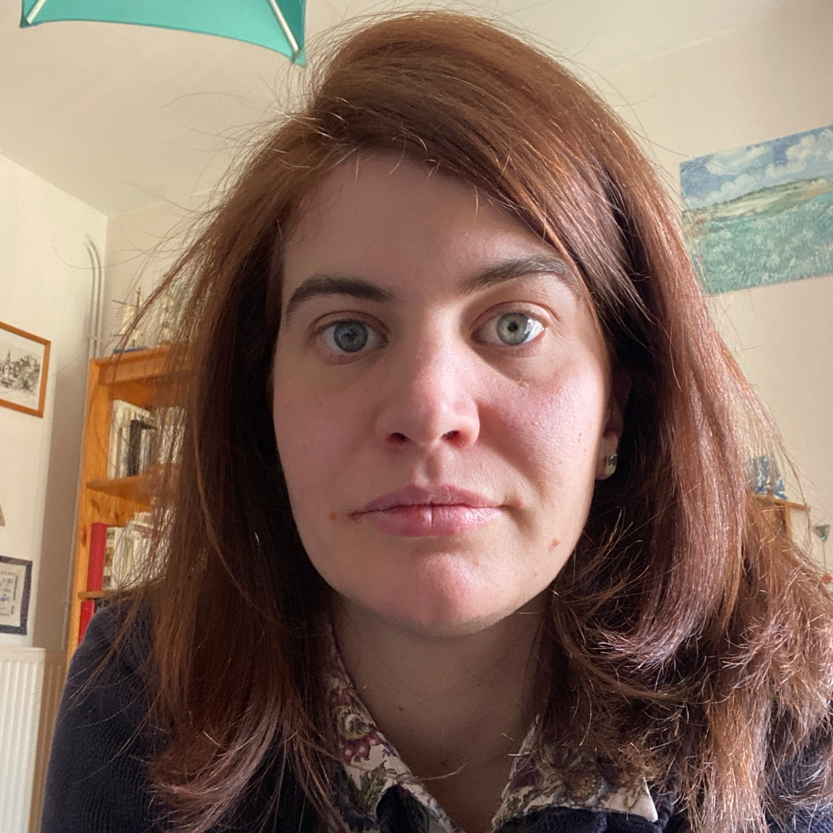 Juliette  - Conceptrice‑rédactrice | Recherche, analyse expert