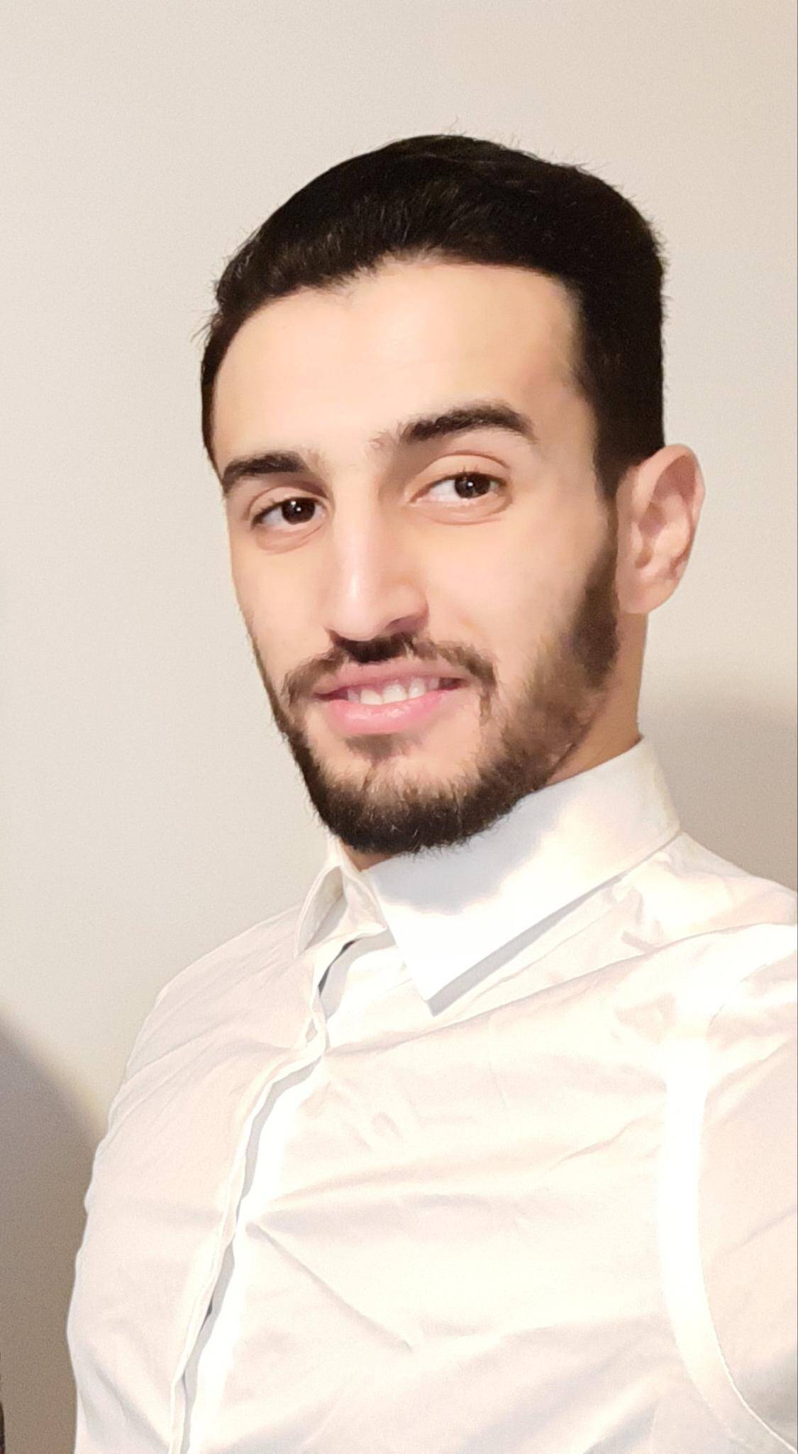 Achour Berrahma - Développeur fullstack Java/React
