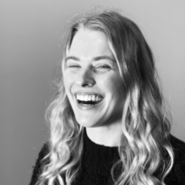 Lehoia /w Maialen - Social media manager