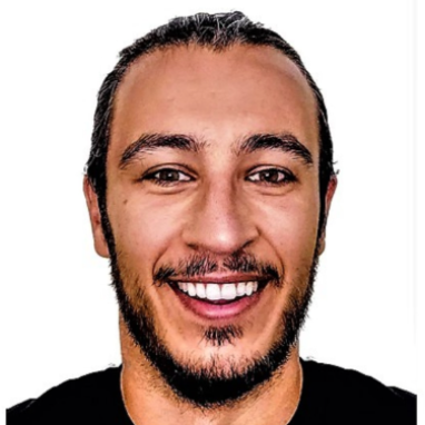 Juan Baiz - Fractional COO / Chief of Staff — Ex-Amazon