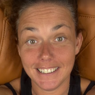 Belinda Lequeux - User Support & Clear Writing