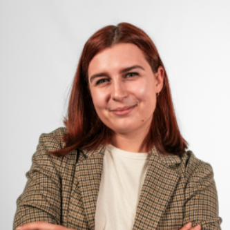 Emma W. - SEA, LinkedIn, CRO, Conversion Tracking, B2C, B2B