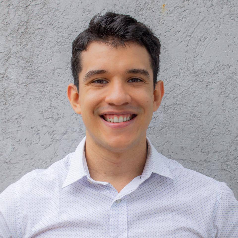 Carlos  - E-Commerce Specialist | Shopify | WordPress 