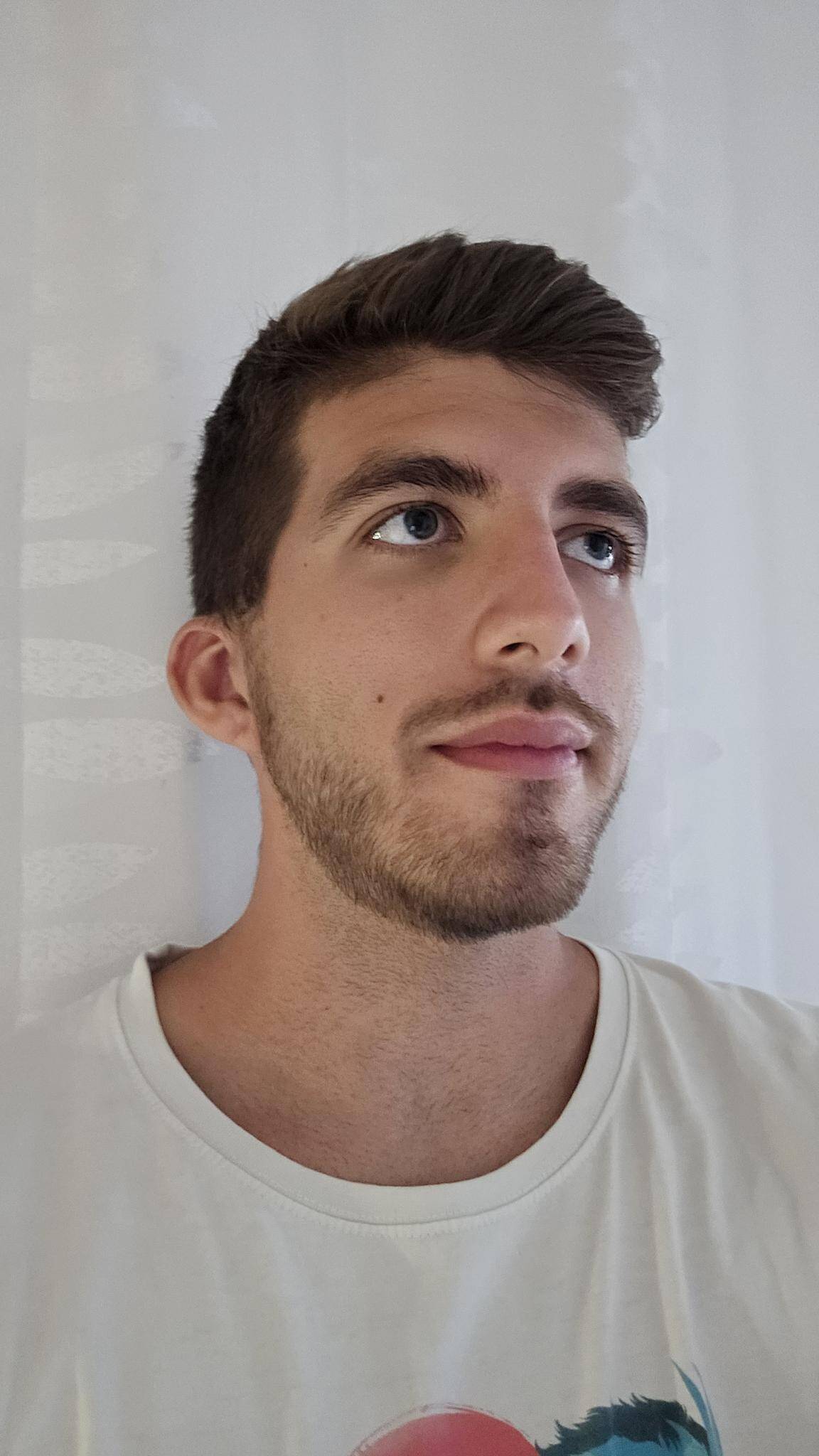 Alexandru Purice - 3D Motion Designer and product visualization