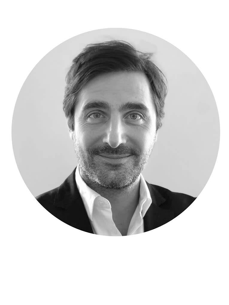 Alexandre Papas - Conseil en Stratégie Digitale & IA | Performance