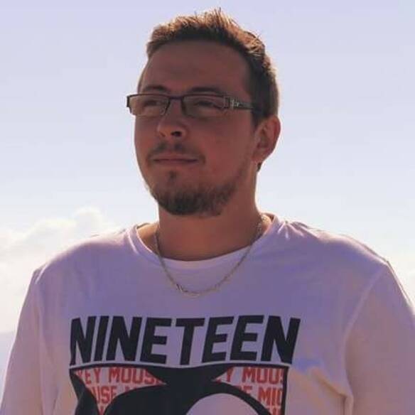 Nicolas Q.