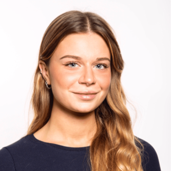 Léonie Sarrazin - DESIGNER GLOBALE