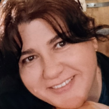 Maria Isabel Valenzuela Lopez - Asistencia Marketing, Redacción y Administración