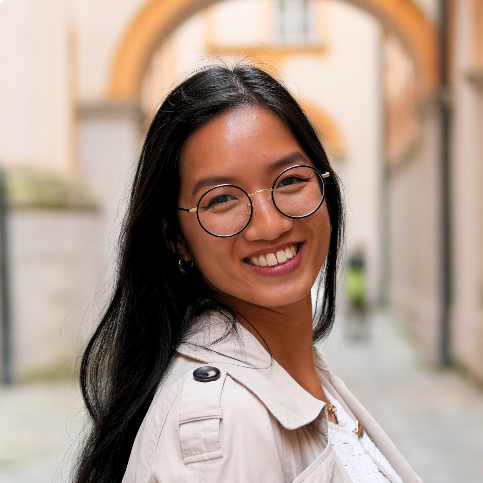 Daniela Pham - Social Media Marketing | UGC | Content Creator