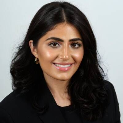 Rana B. - Brand Strategist | Marketing & Social Media
