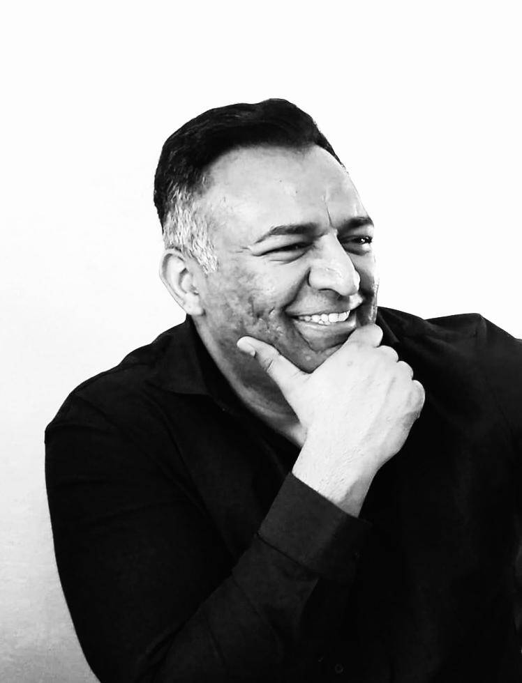 Qamar Hussain - Senior IT-Projektmanager | KI-Manager