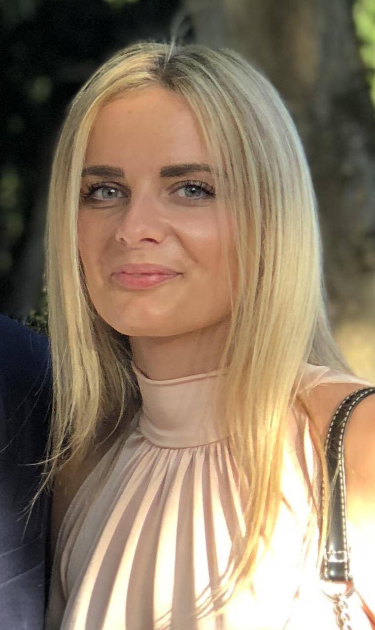 Victoria G.