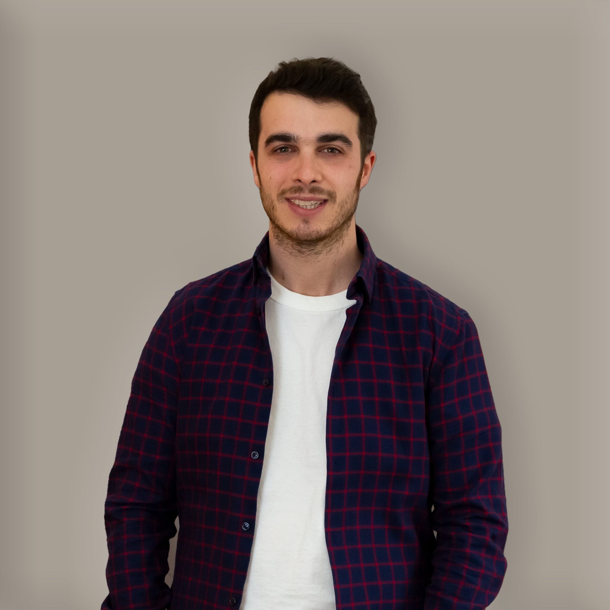 Esteban V. - Project Manager | Account Manager