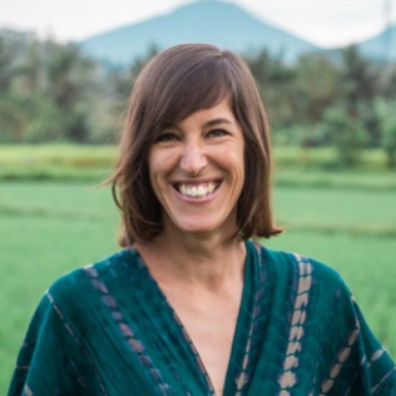 Marie Demangeot - Copywriter | Coach PNL&Naturo | Séjours Bien-être