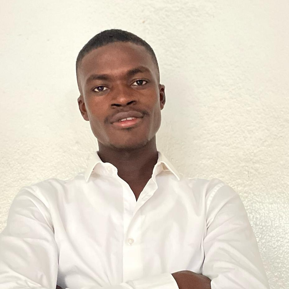 Adama Samassi - Développeur Full Stack | AWS & NestJS | LARAVEL