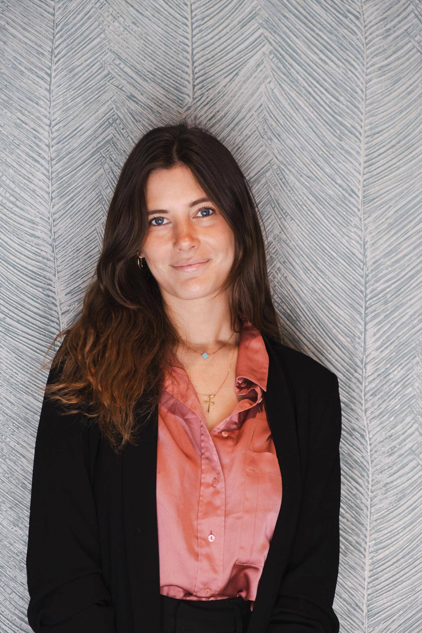 Ines Lopez-Francos - Social Media | Content Creator | Community Manager