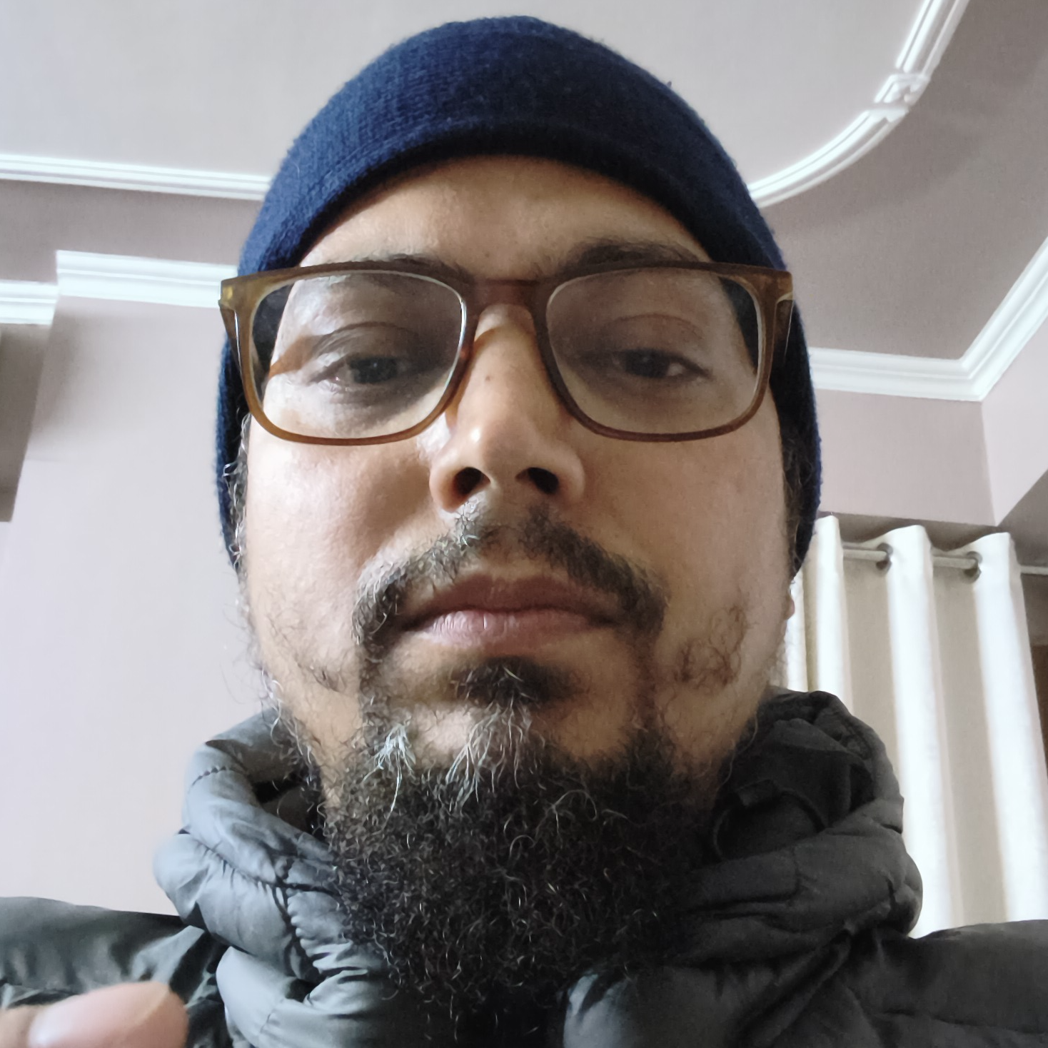Nadeem Ahmad - AI Architect — Enterprise GenAI Platform