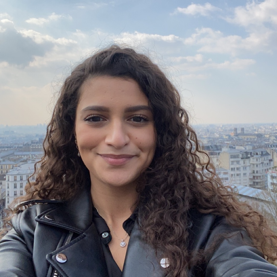 Inès K.