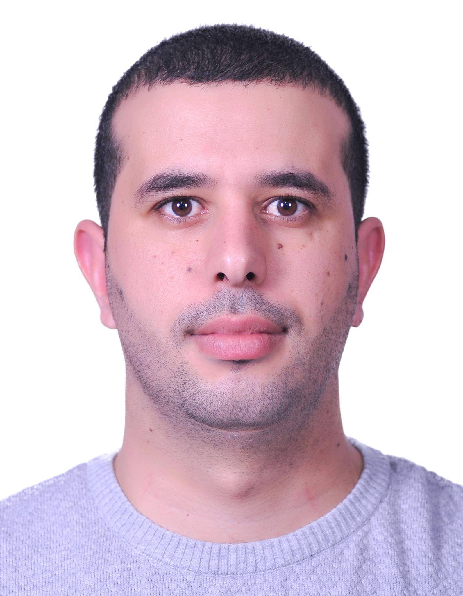 Anoir B.