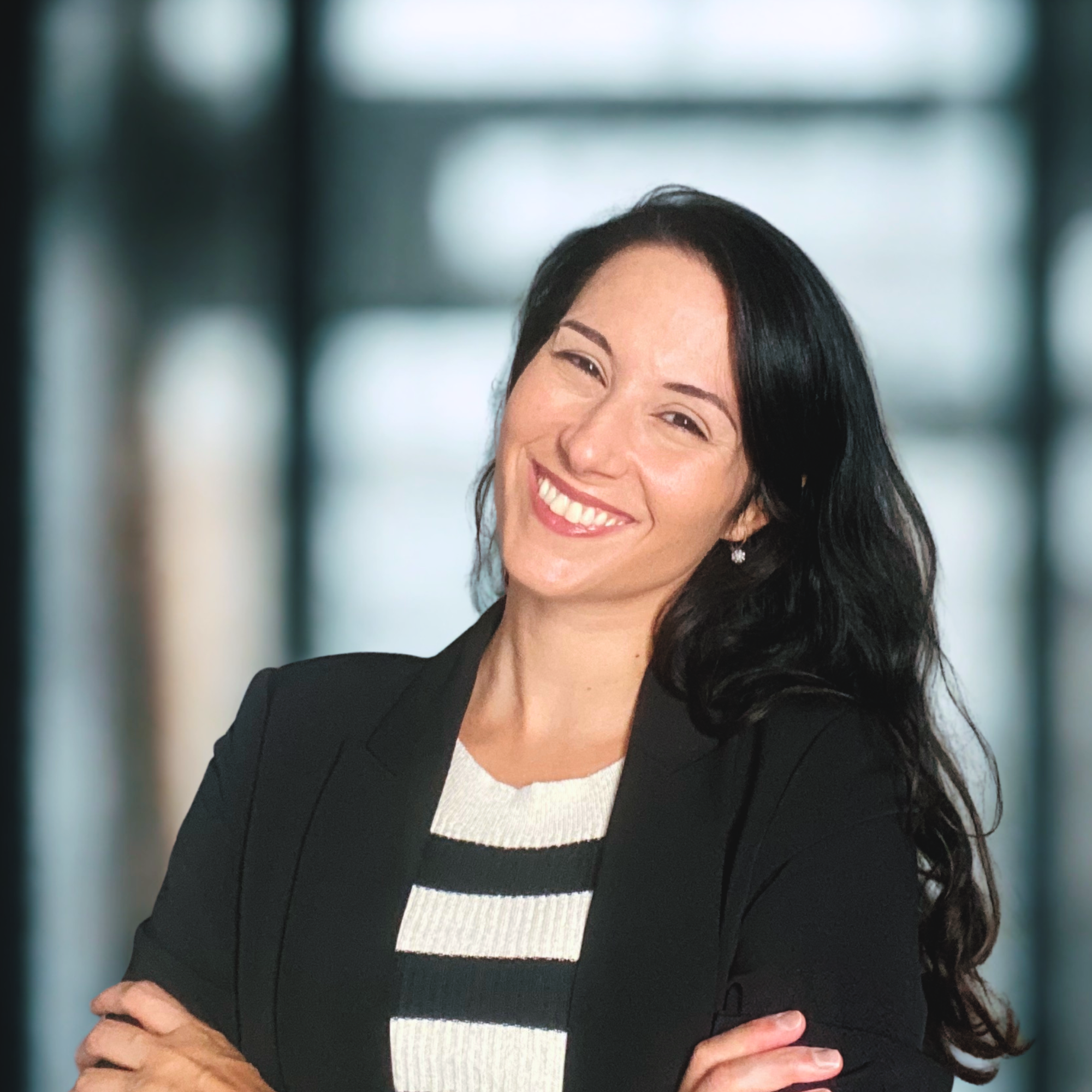 Lucia V. - Data Privacy, Tech Policy & GRC Consultant