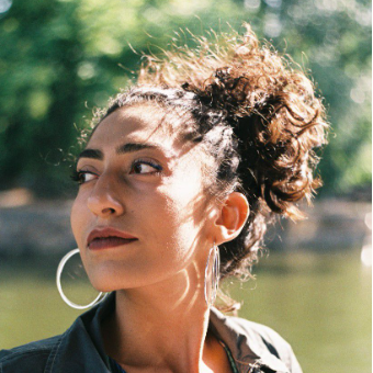 Lucie B.