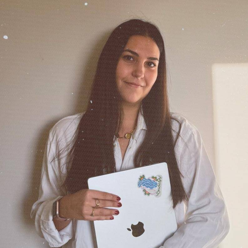 Maëva Gabriel - UX/UI & Brand Designer | Expert e-commerce