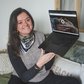 Léa Allegrotti - Community Manager, Photographe & Vidéaste