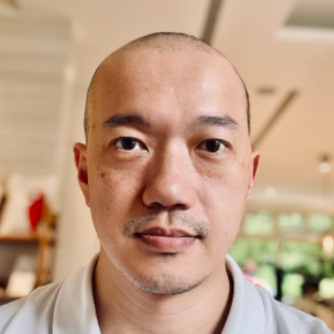 Max Chu - AI x 3D Senior Full-Stack Web Engineer