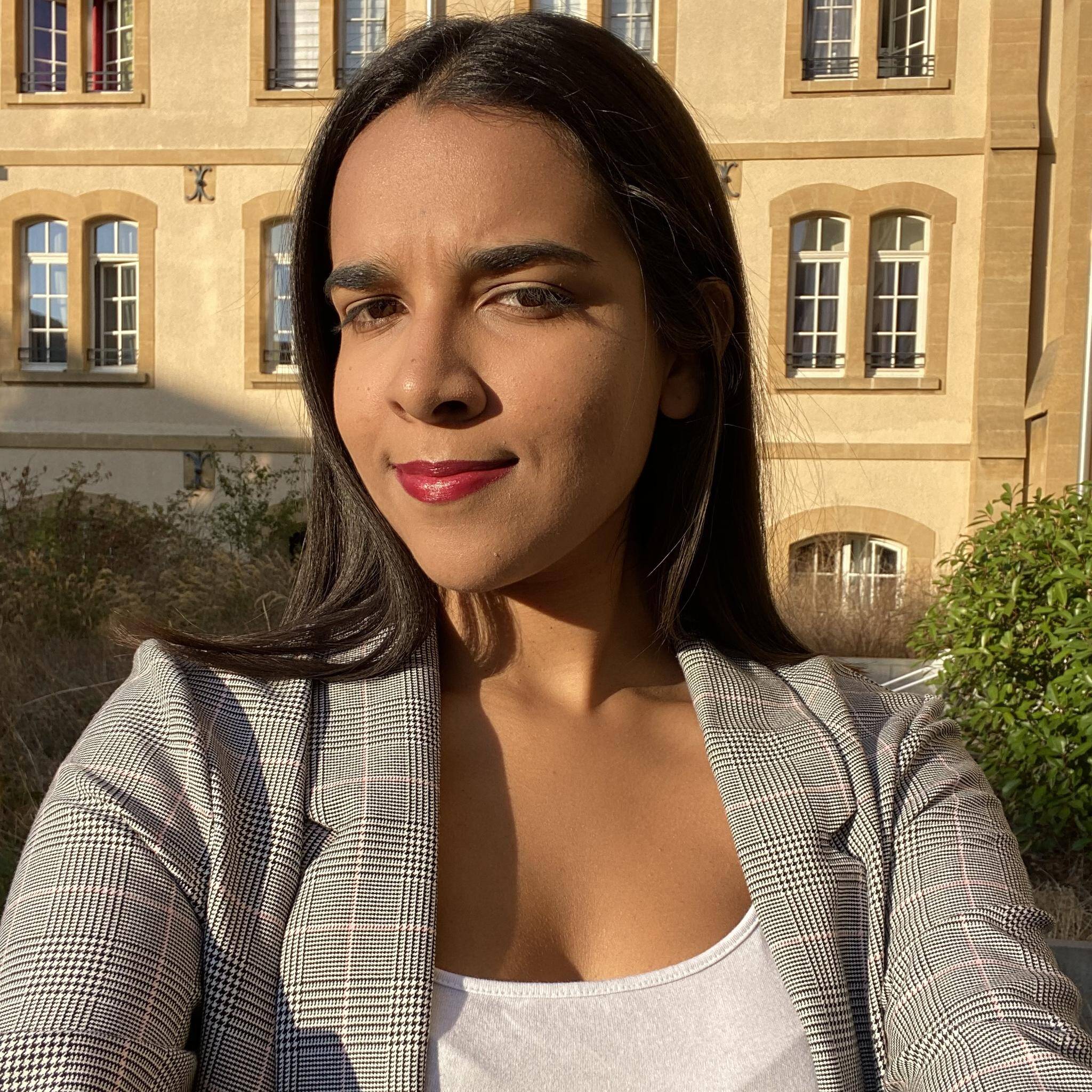 Laetitia M. - Chargée de communication