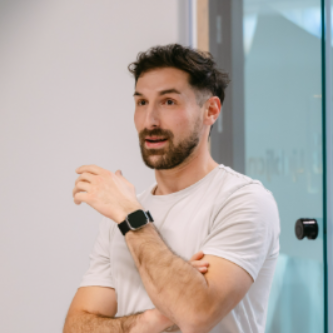 Dragan Apostolski - Full Stack AI Engineer