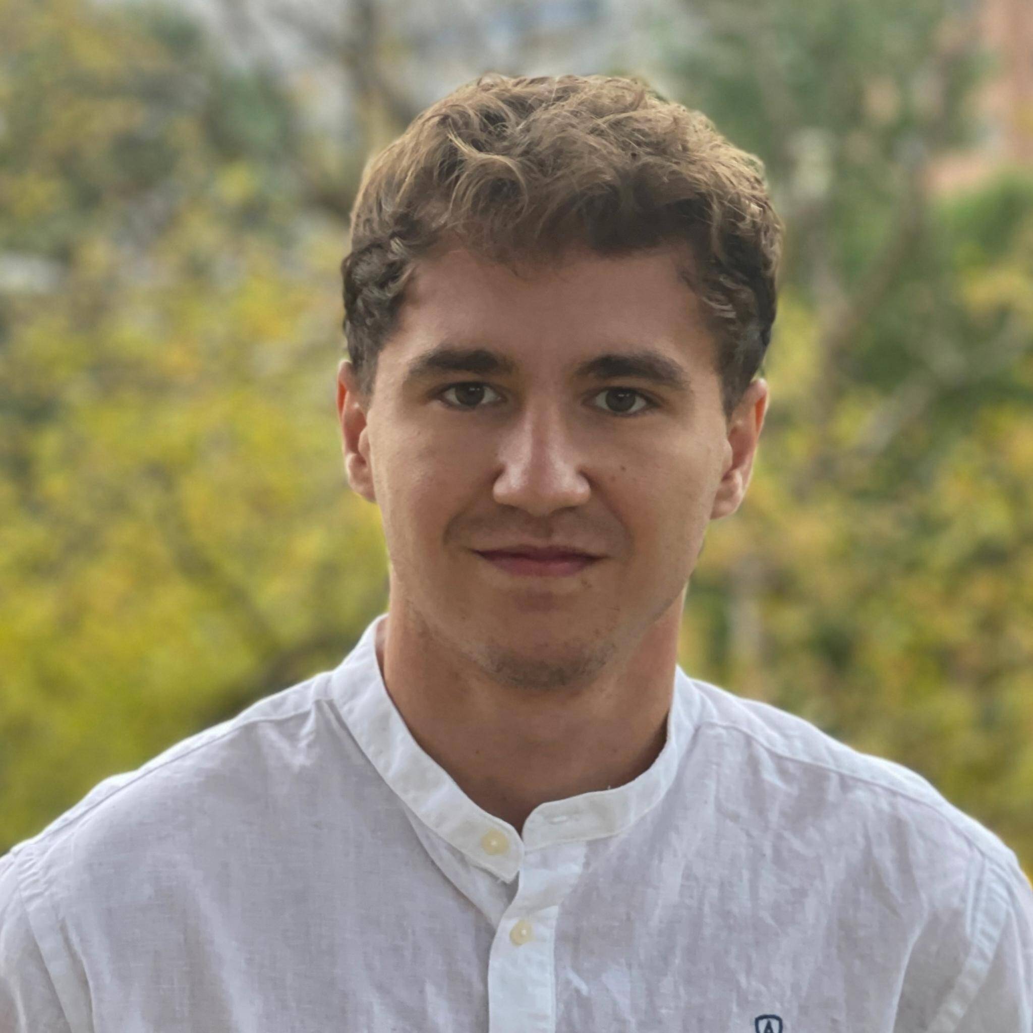 Luis López Álvarez