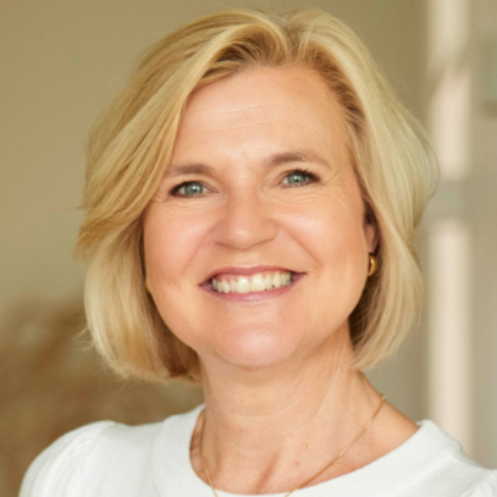 Lisette Brattinga - Growth & Strategy Partner-Business Consultant