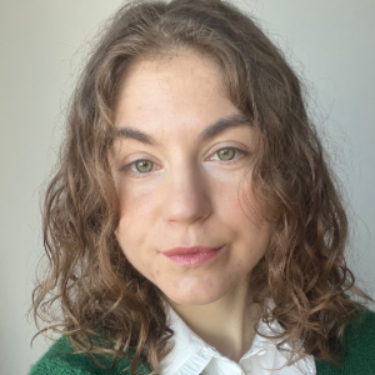 Anna Mykhailova - Traductrice français – russe – ukrainien