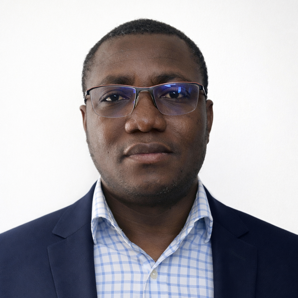 Francis R. - Solution Architect | Cloud & DevOps | Azure | C#