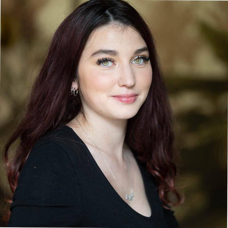 Elise R.