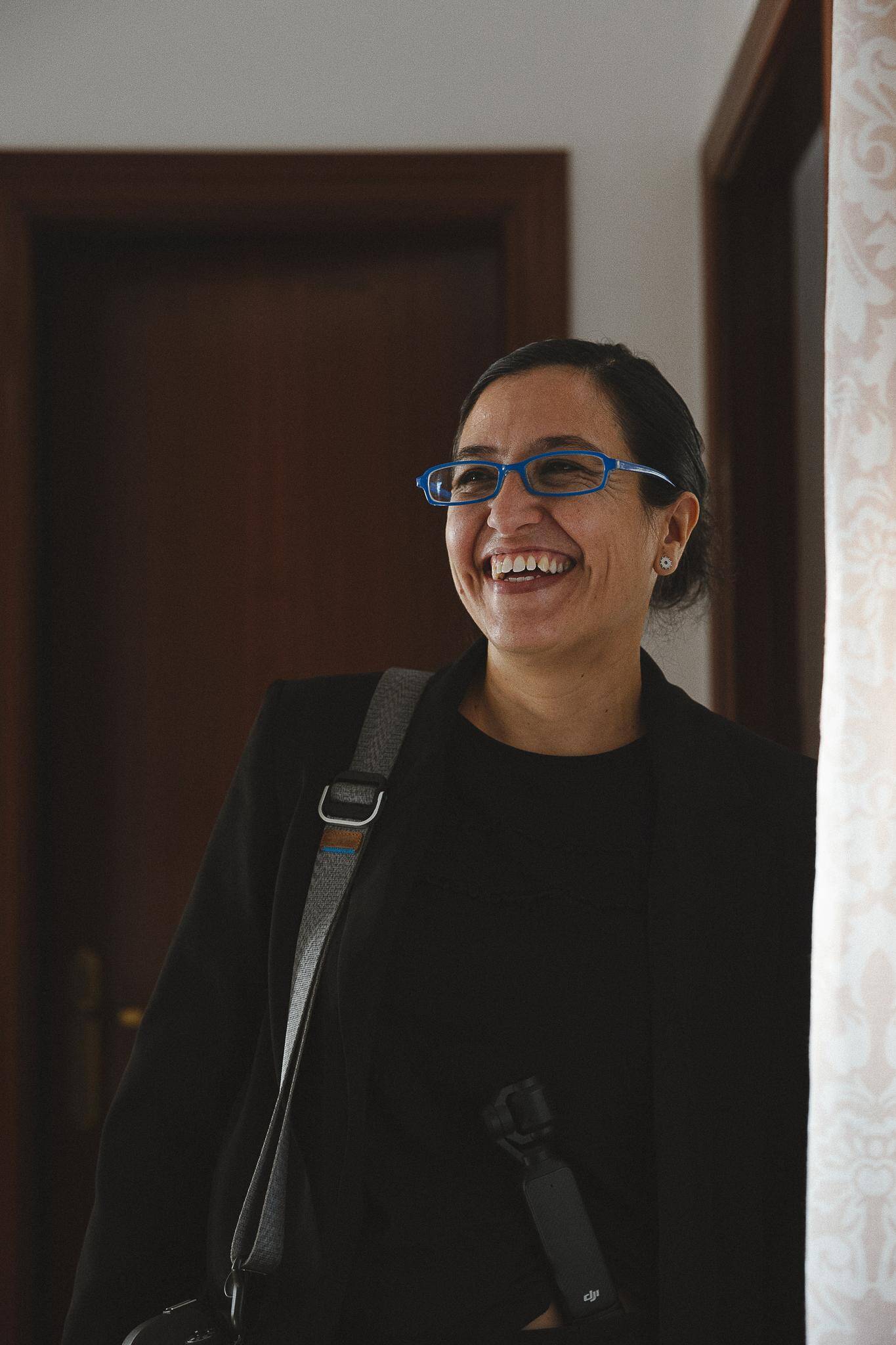 Beatriz V. Avila - Fotógrafa, Filmmaker y edicción