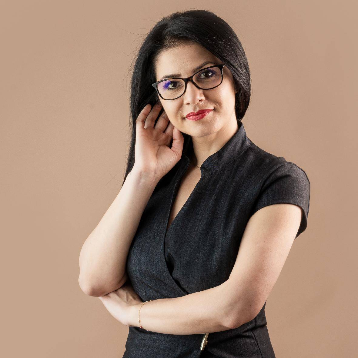 Liliana  - Marketing Consultant | Digital Strategy | PM 