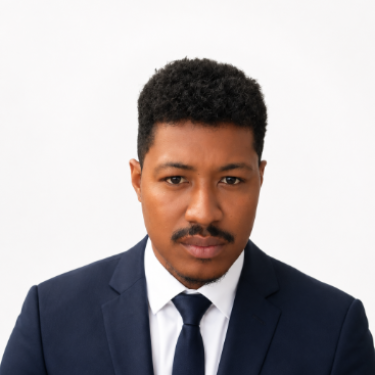Stelvio Tadahy - COMMUNITY MANAGER