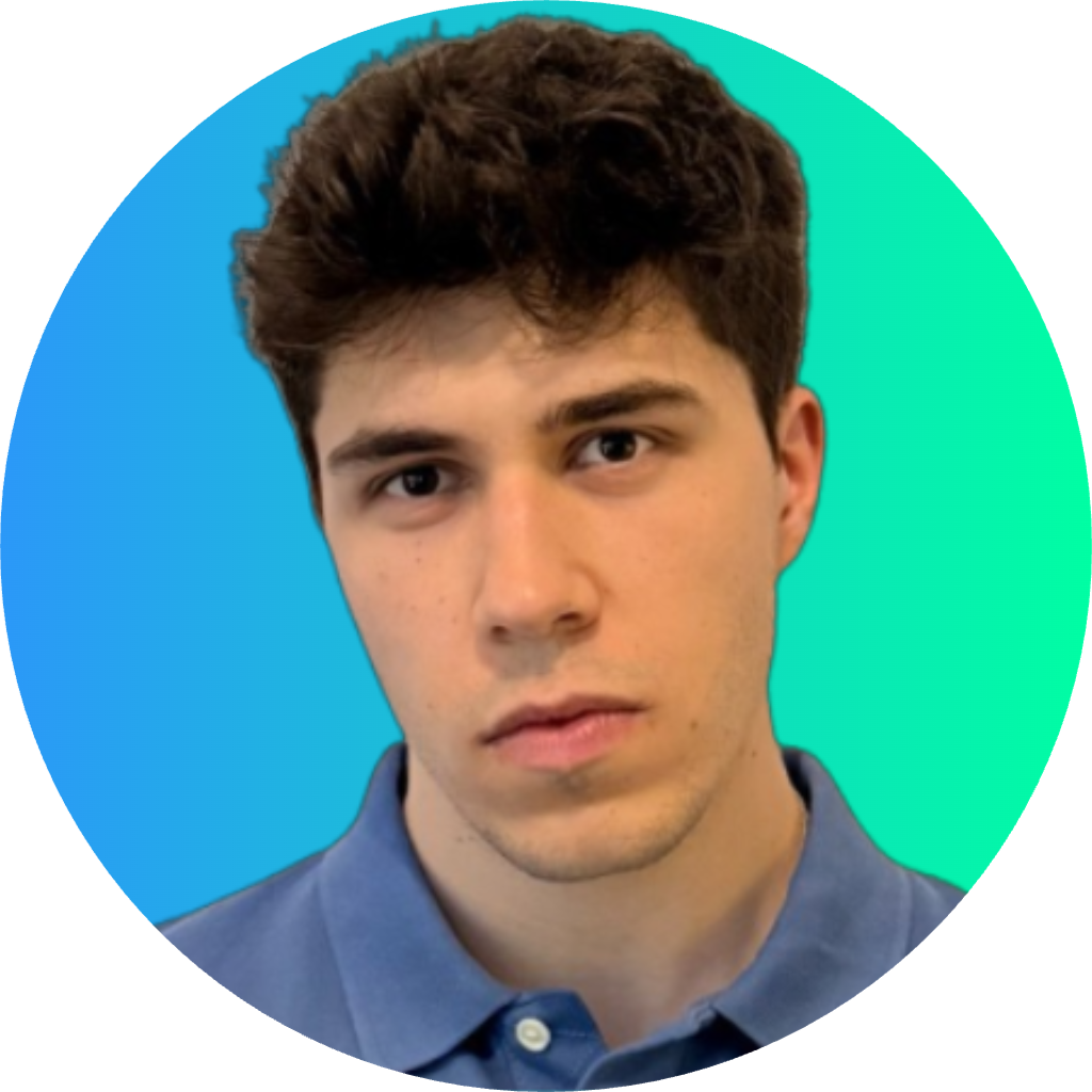 Stefan J. - Especialista en Automatización con IA | RAG, CRM