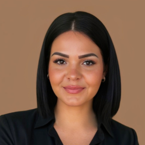 Anita Szalai - Amazon FBA PPC Spezialistin