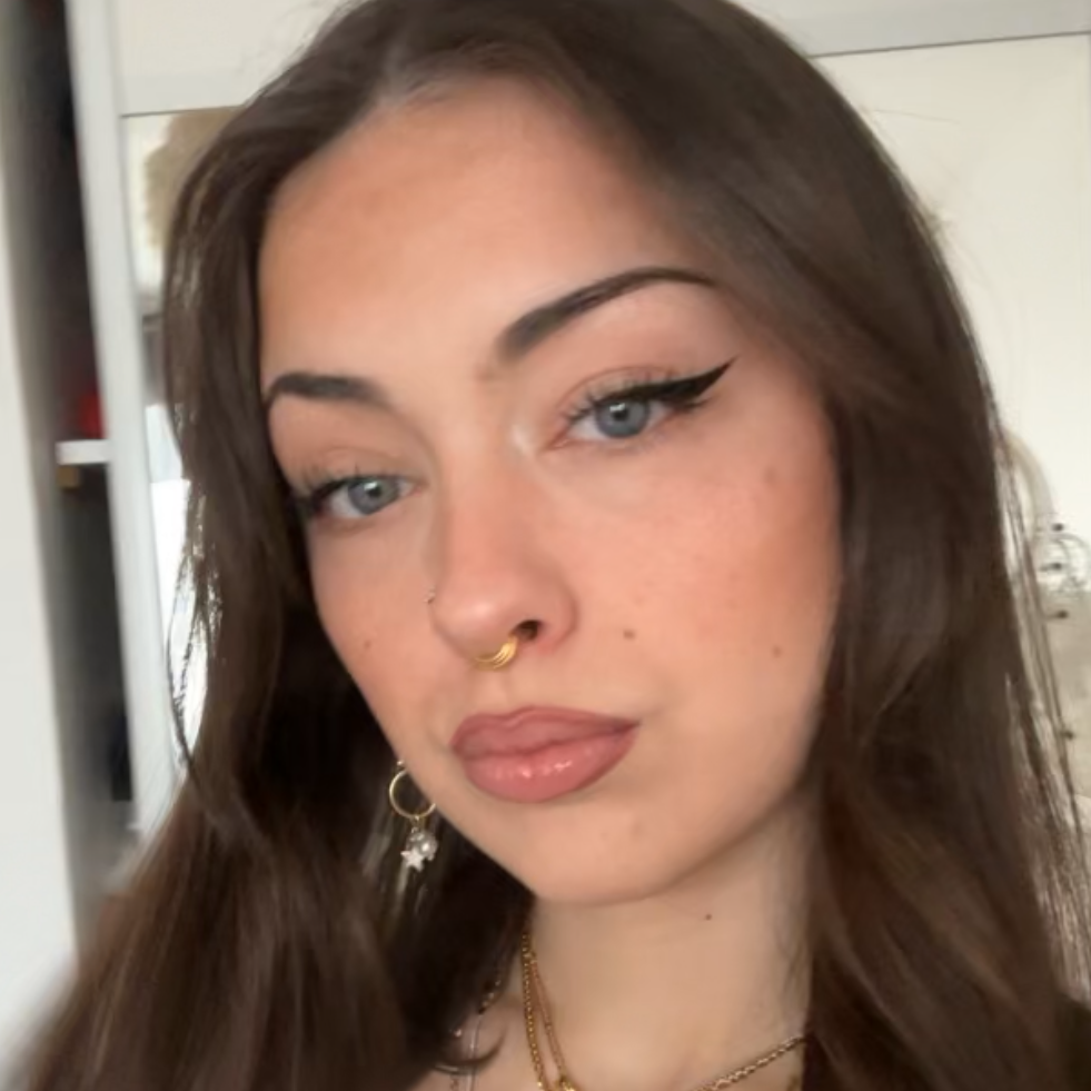 Emma Mareuil - Assistante virtuelle 