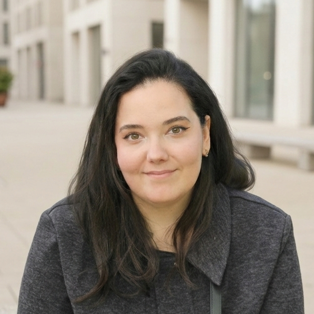 Emma Talec