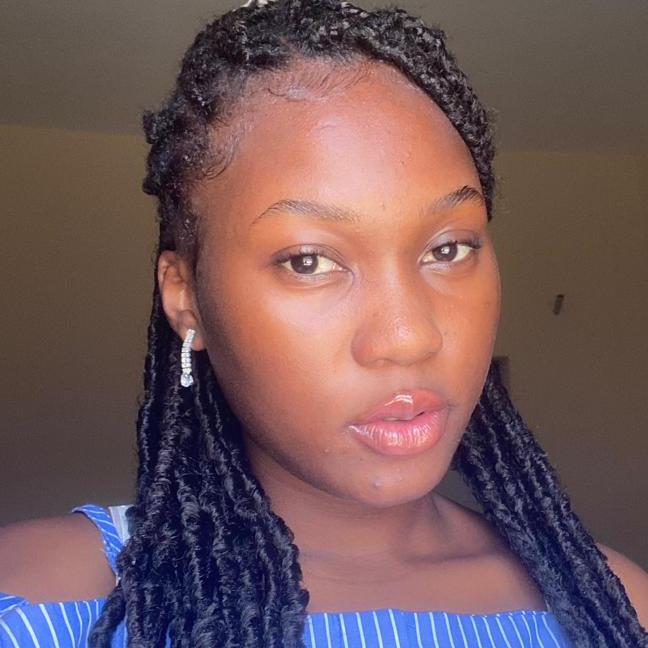 Trecy Mariane Biassala - créatrice de contenu tech & digital