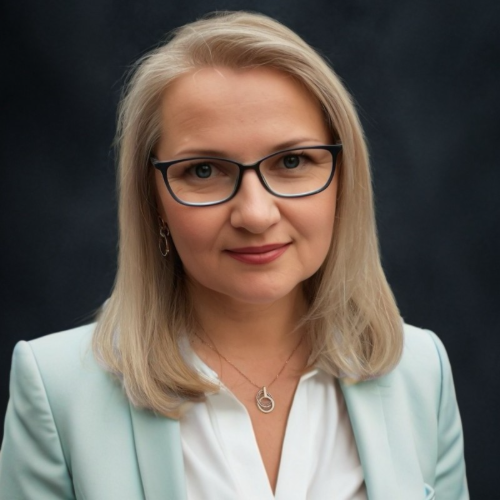 Eleonora  - Interim HR, Talent, OD, Leadership Executive